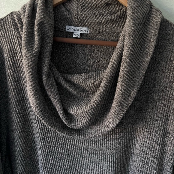 Ophelia Roe Size 3X Cowl neck lightweight sweater / top/ brown / black - Picture 4 of 4